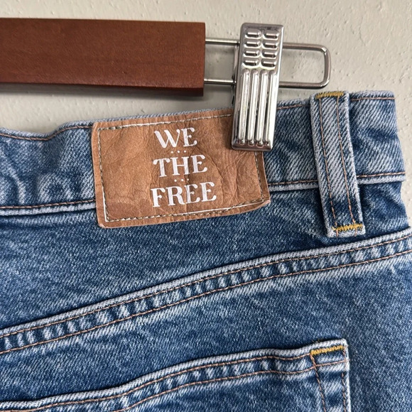 We The Free A New Day Mid Rise Straight Leg Jeans - Picture 8 of 9